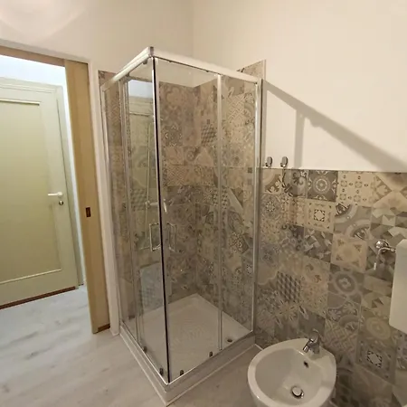 Megaride's Dependance