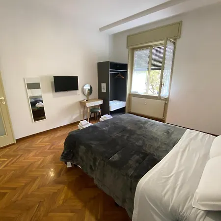 Megaride's Dependance