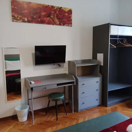 Πανσιόν Megaride's Dependance Όπως