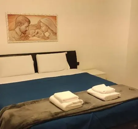 Megaride's Dependance Guest house