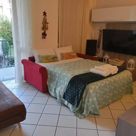 Megaride's Dependance 3* Como