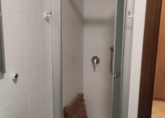 Megaride's Dependance